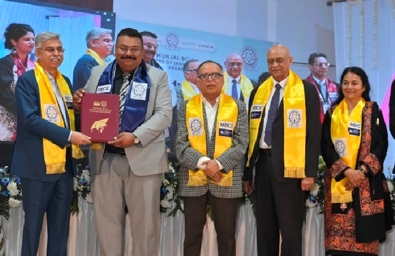 AI Meets Biology, Dr. Punit Puri Pioneers Interdisciplinary Innovation at DAV College Jalandhar